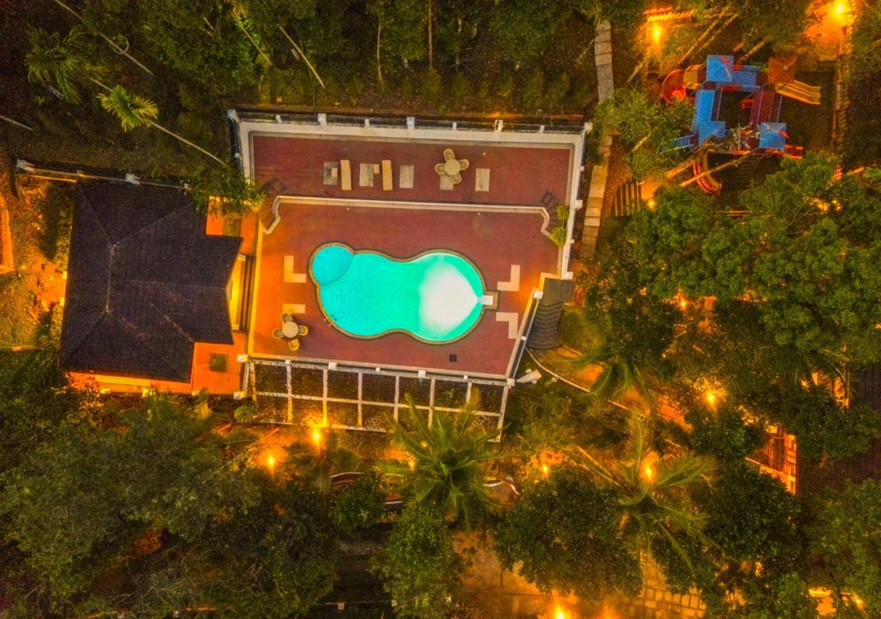 Ushasree Wayanad Heritage Premium Pool Resort By Voye Homes Ambalavayal Exterior photo